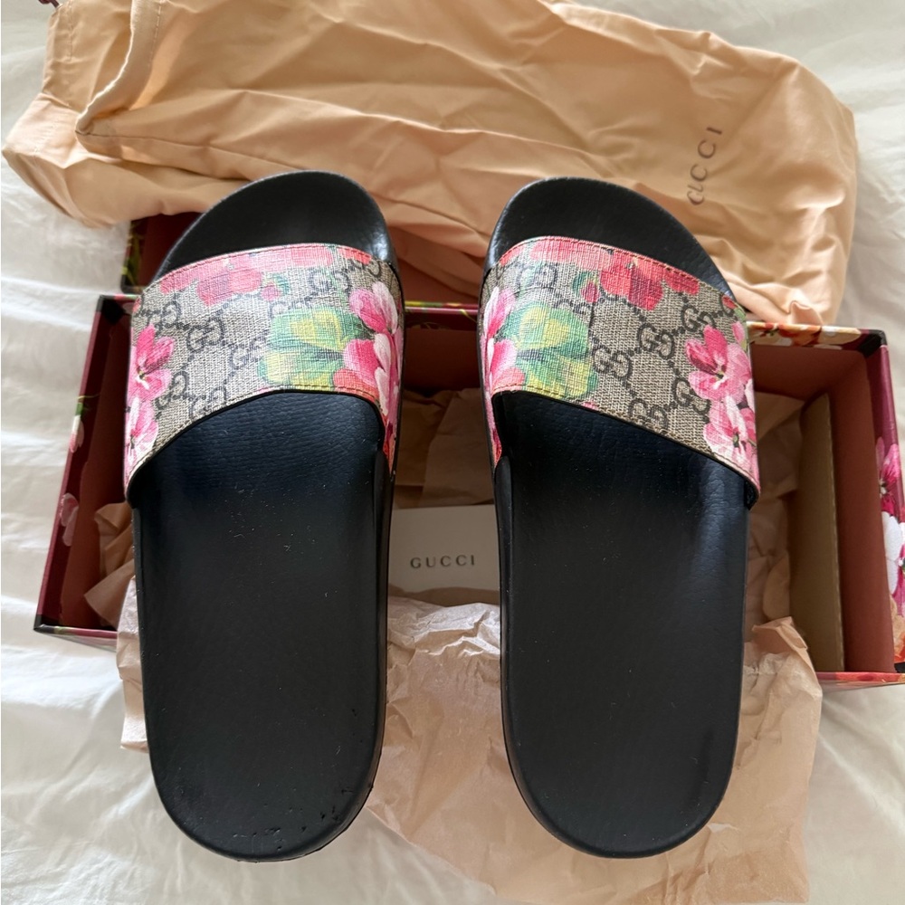 Gucci Black Slides with Pink & Green Floral GG Strap